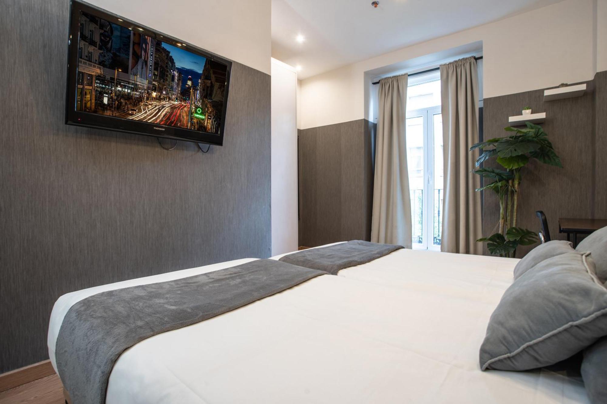 Suites You Zinc Madrid Exterior photo