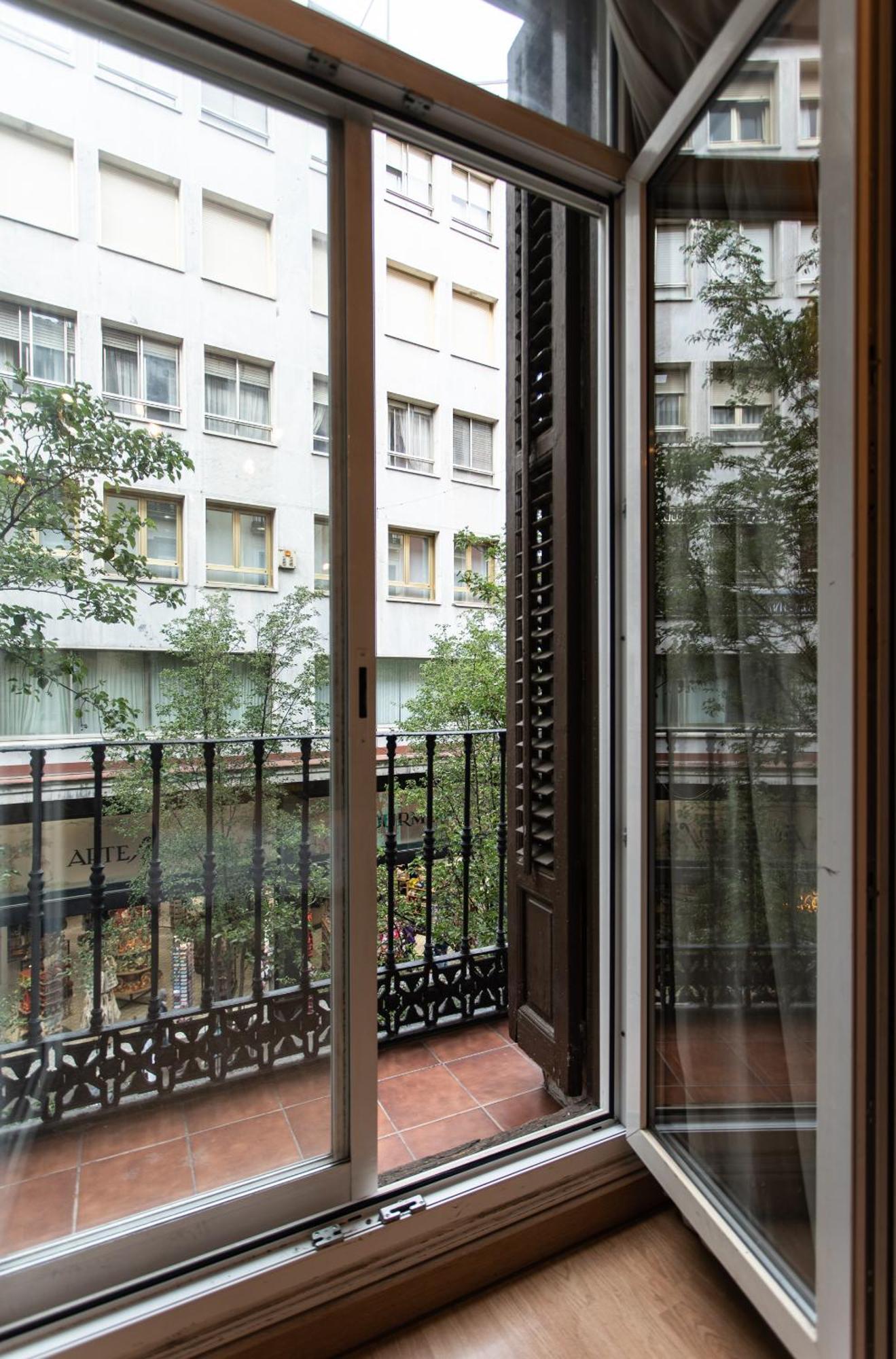 Suites You Zinc Madrid Exterior photo